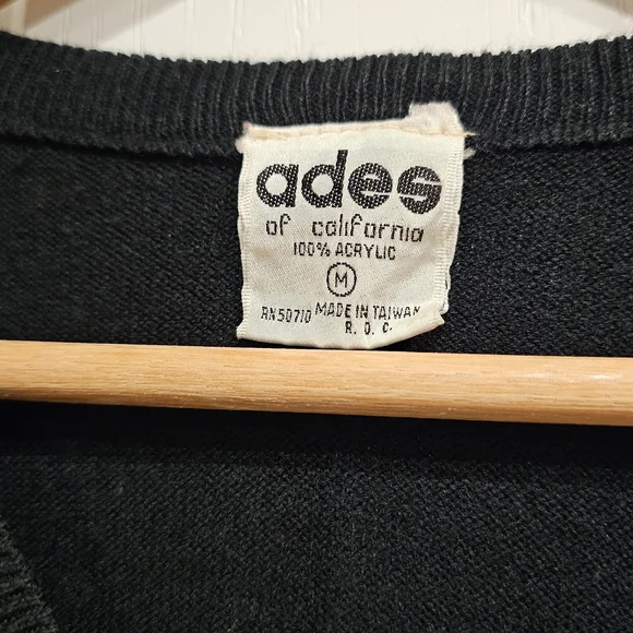 Black V-Neck Sweater with Embroidered Dog Design - Picture 3 of 11